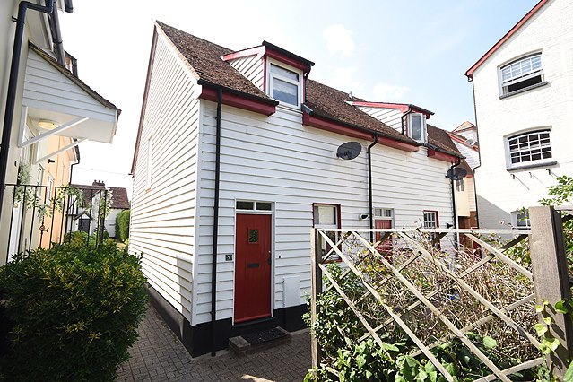 Barn View Road, Coggeshall, CO6